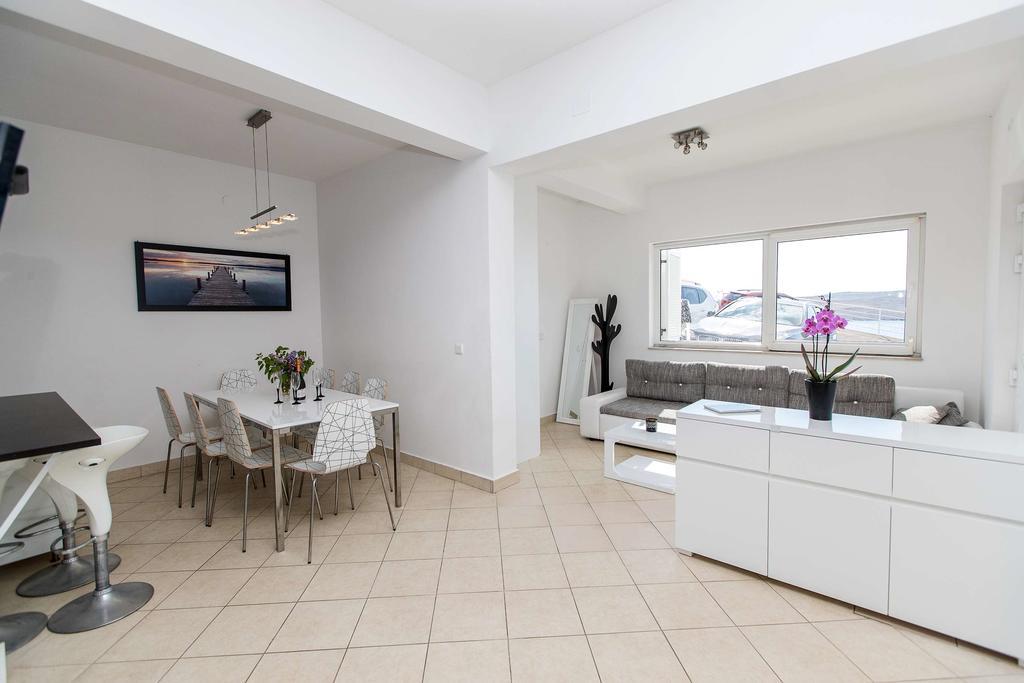 Lux Apartment Jadranovo Ngoại thất bức ảnh